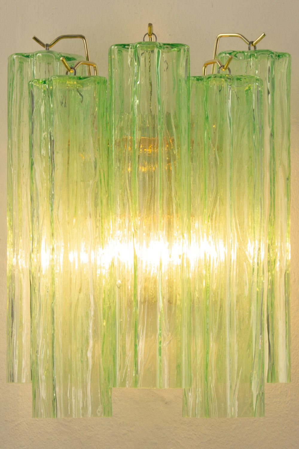 Bright Green Art Glass Wall Lamp - view 8 | vexalamps