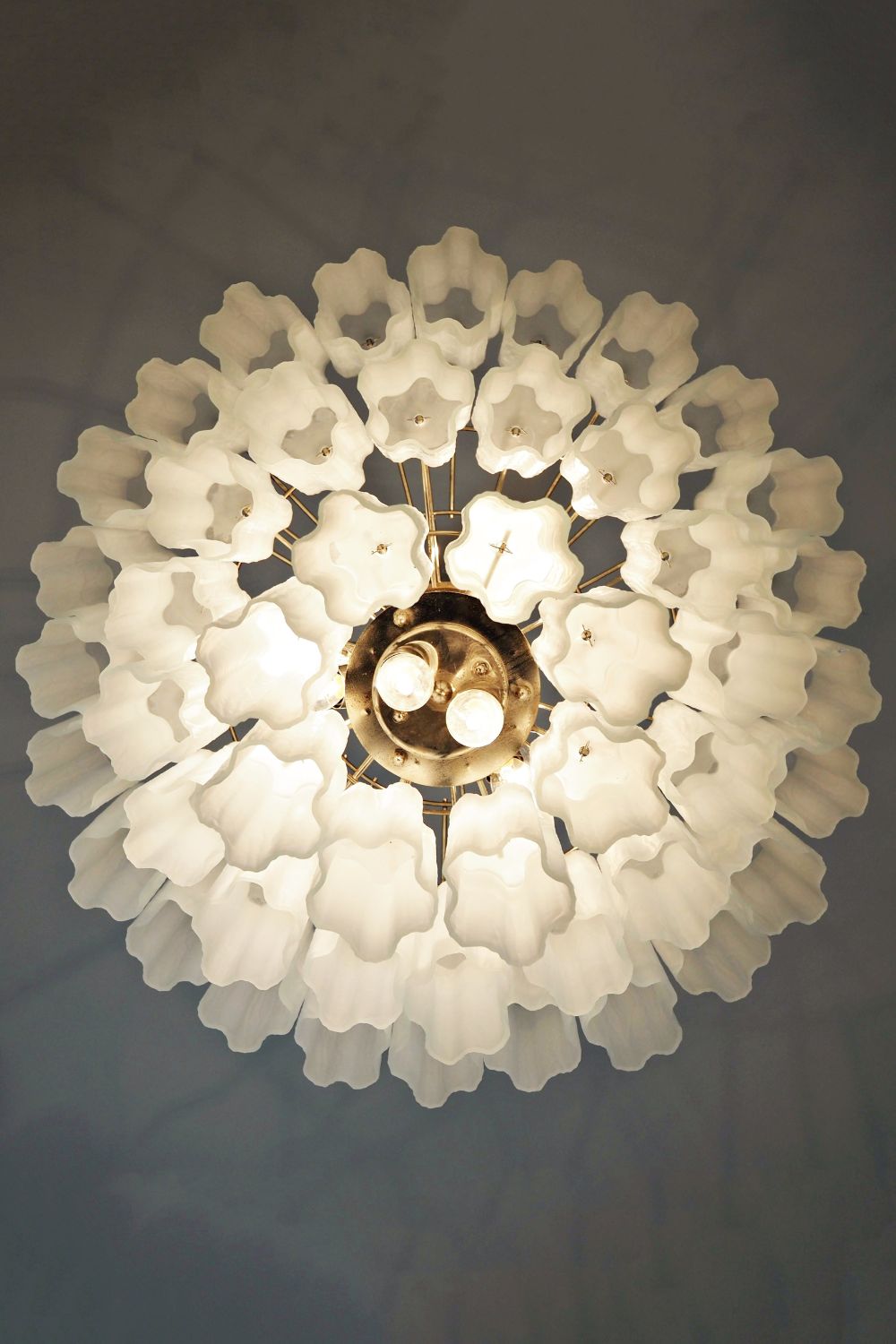 Three-tier Art frosted white glass chandelier - view 10 | vexalamps