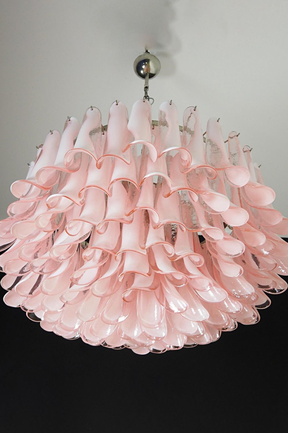 1990s Italian Art Pink Flower Chandelier - view 13 | vexalamps