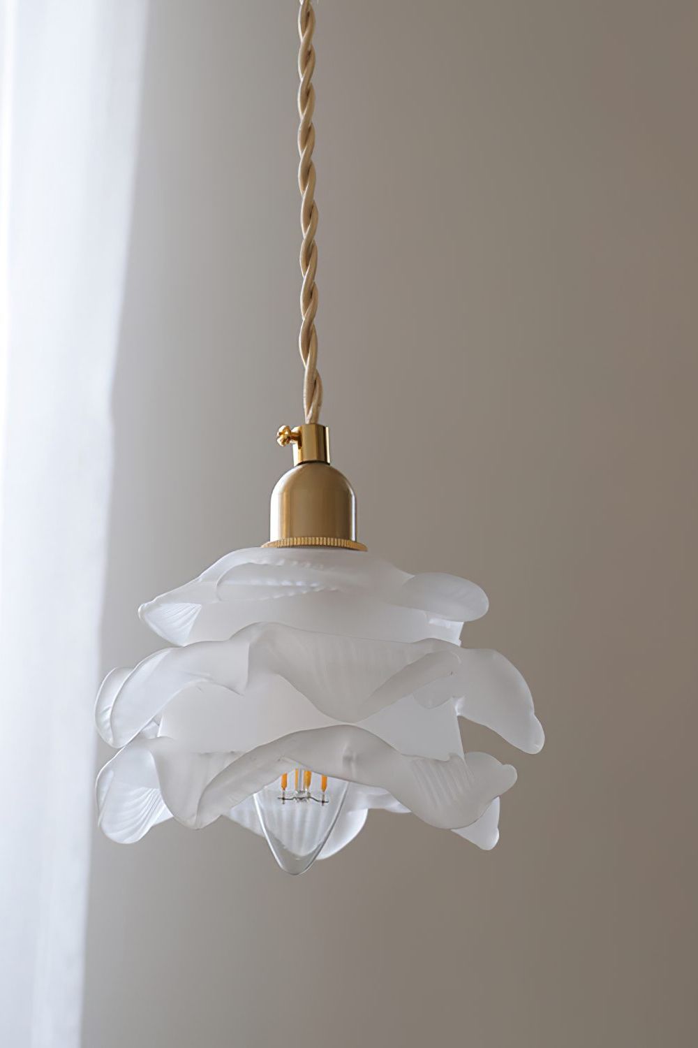 1970 Retro Bloom Glass Pendant Light - view 19 | vexalamps