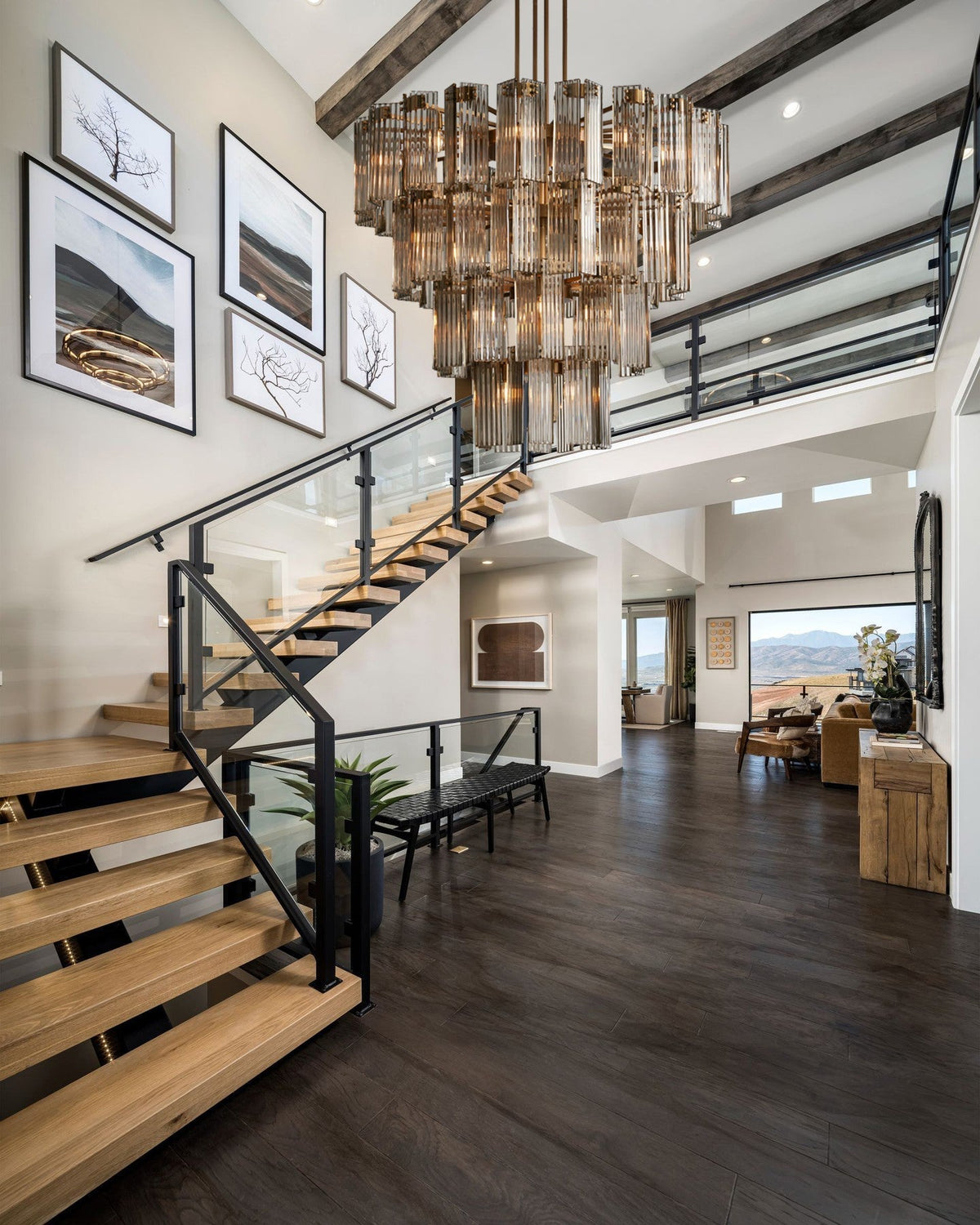 Delsie Round Chandelier