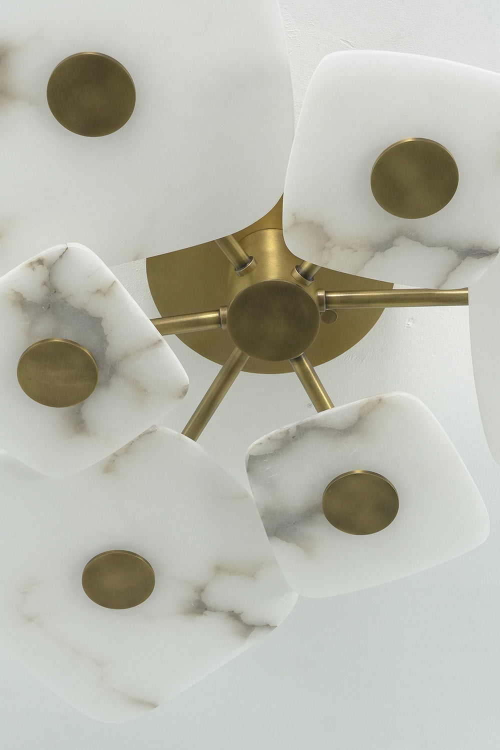 Alabaster Bloom Ceiling Light |Alabaster detail | Samu  Lamp