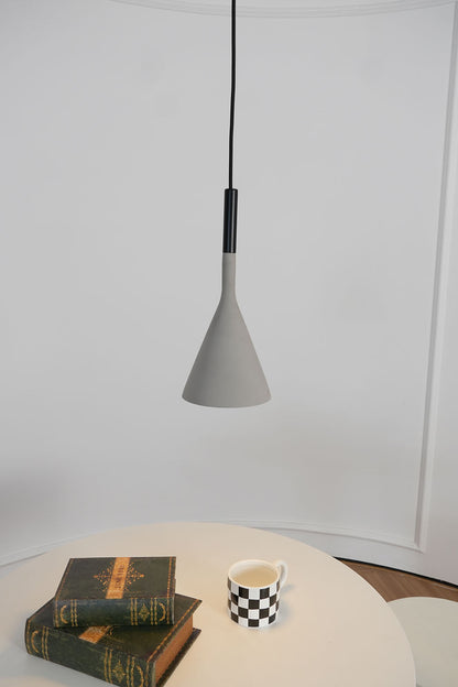 Aplomb Pendant Lamp