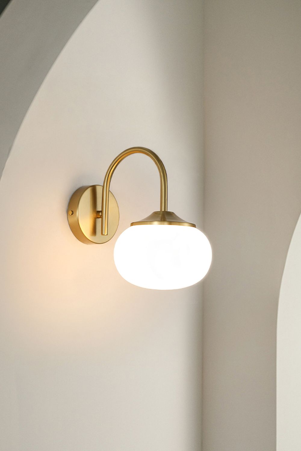Bubble Glass Marshmallow Wall Lamp - view 9 | vexalamps