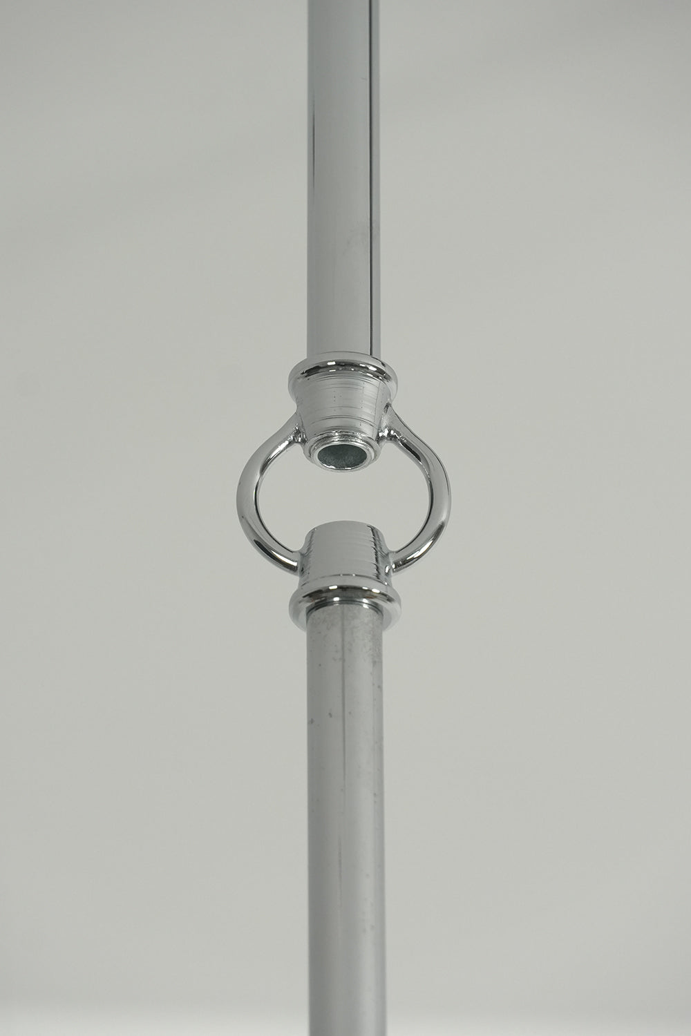 Chrome adjustable rod joint | Iron | Detail view of the hanging mechanism for shell chandelier | vexa lamps