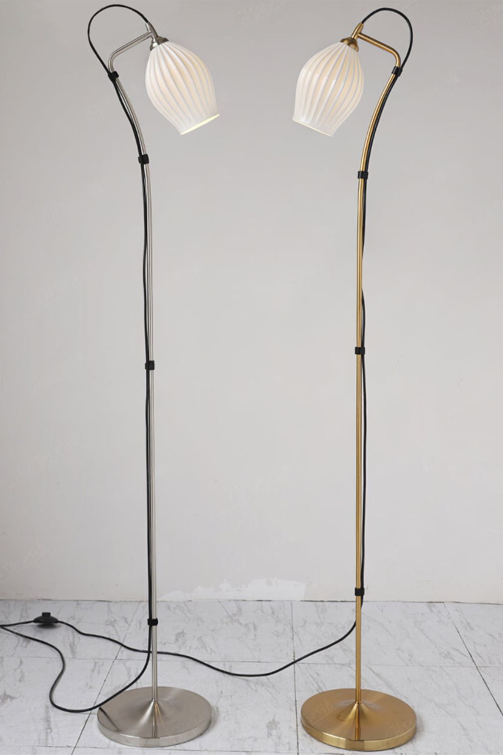 Ceramic Ribbed Floor Lamp - vexalamps