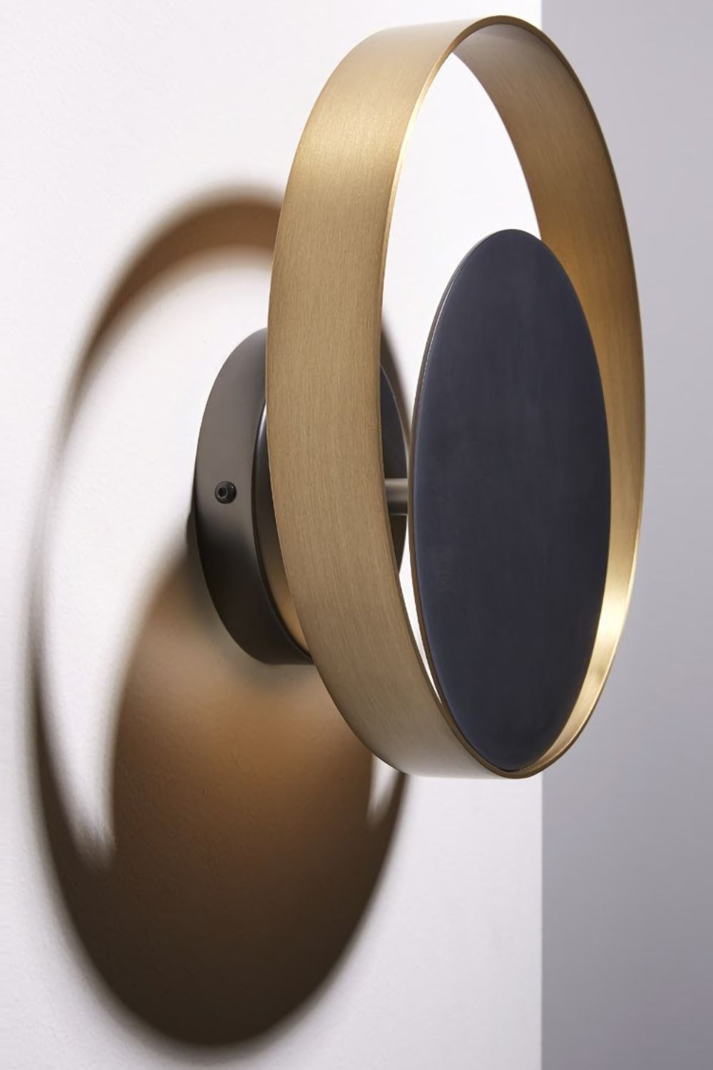 Circle Wall Lamp - vexalamps