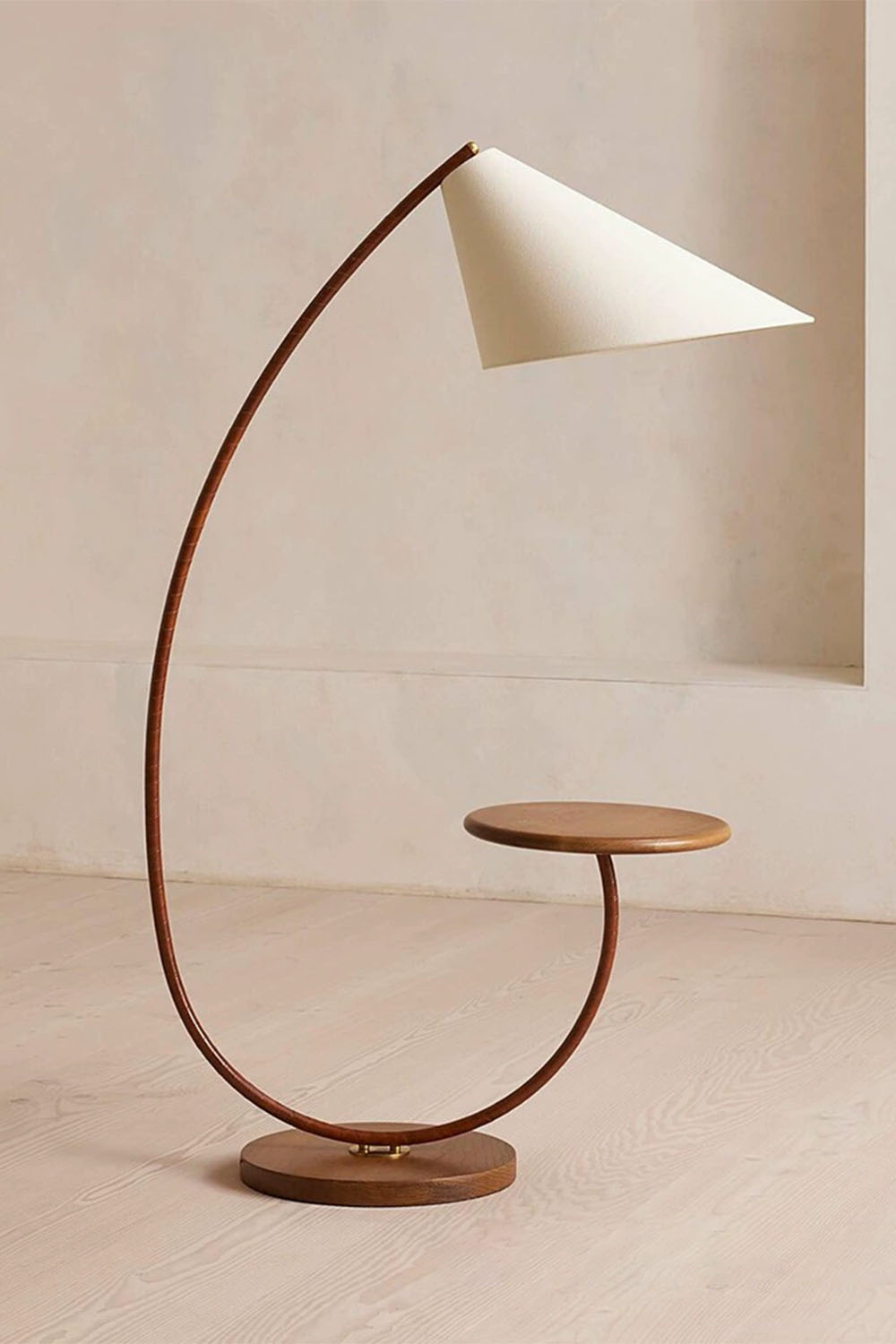 Curved Shelf Floor Lamp - view 5 | vexalamps