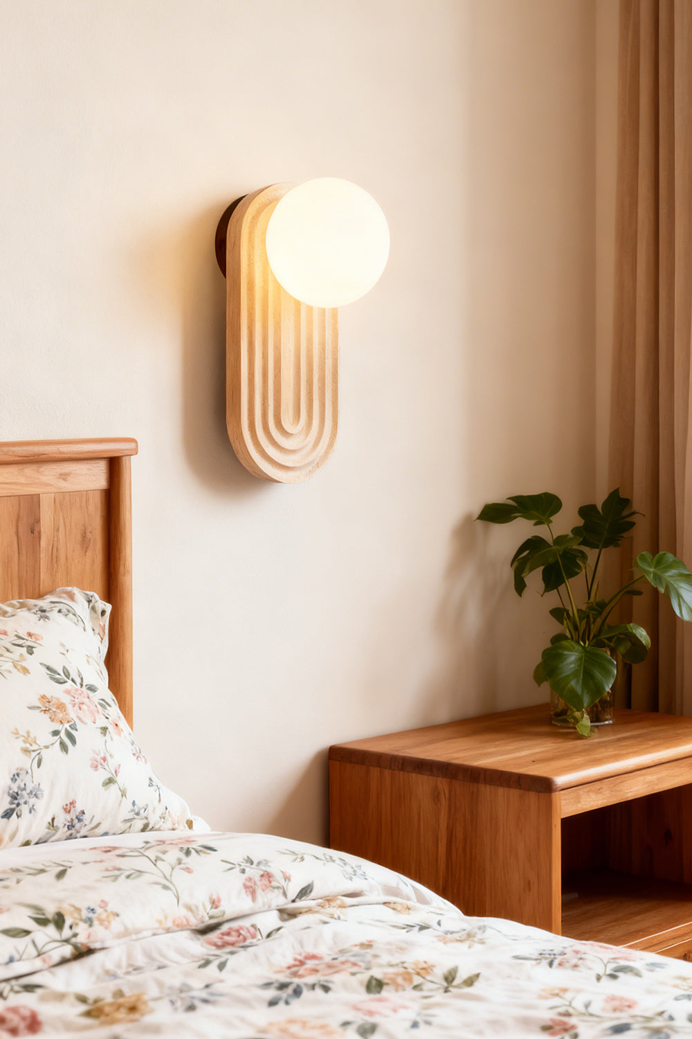 Elegant Travertine Wall Light - view 2 | vexalamps