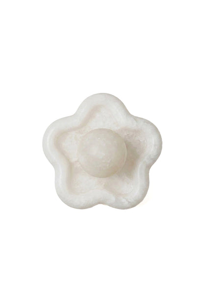 Elowen Petal Alabaster Wall Sconce | Natural Alabaster | Unlit front view isolated on a pure white background showing the five-petal flower shape and central bulb | vexa lamps