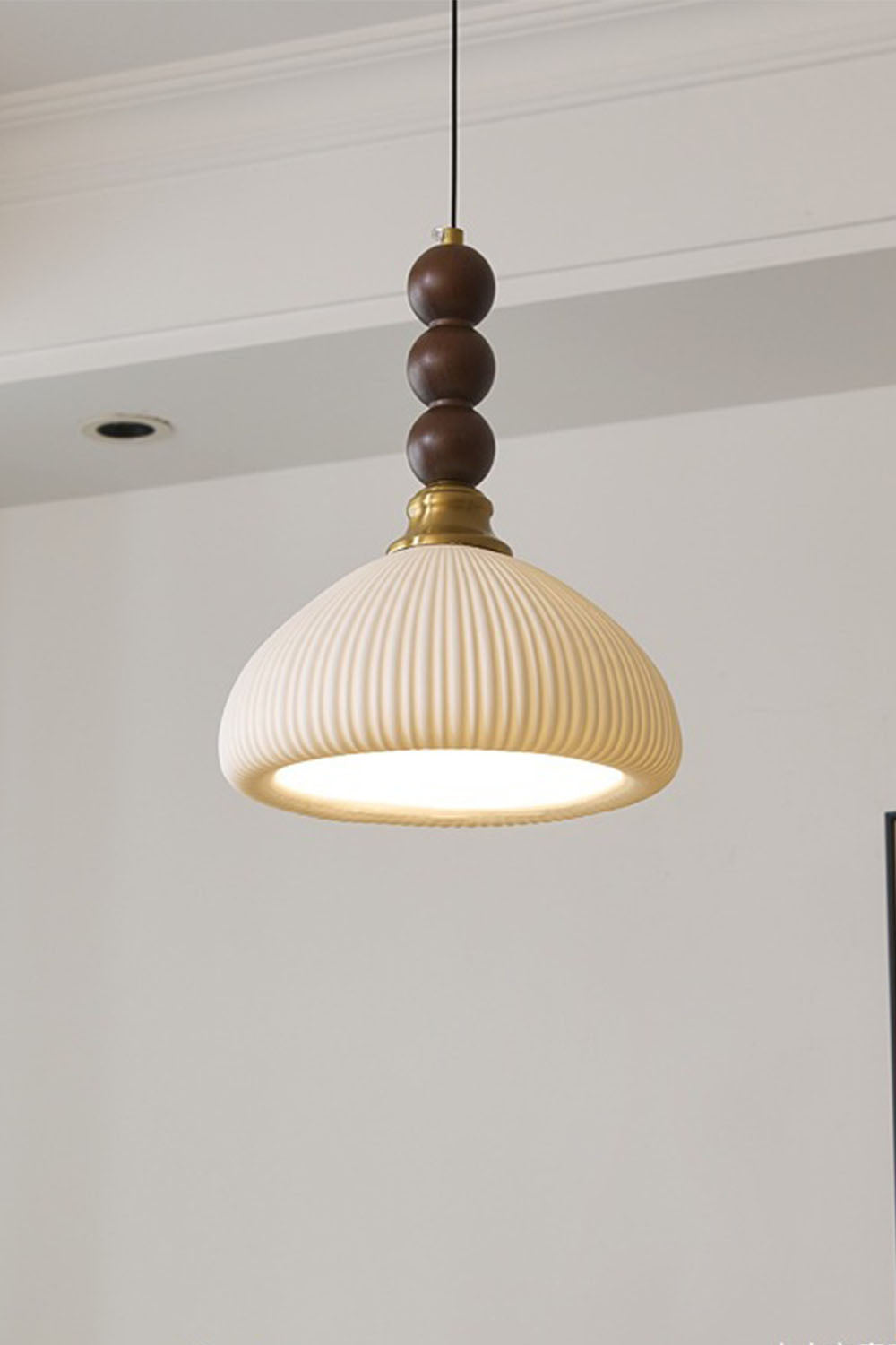 Evandra Pendant Light - view 20 | vexalamps