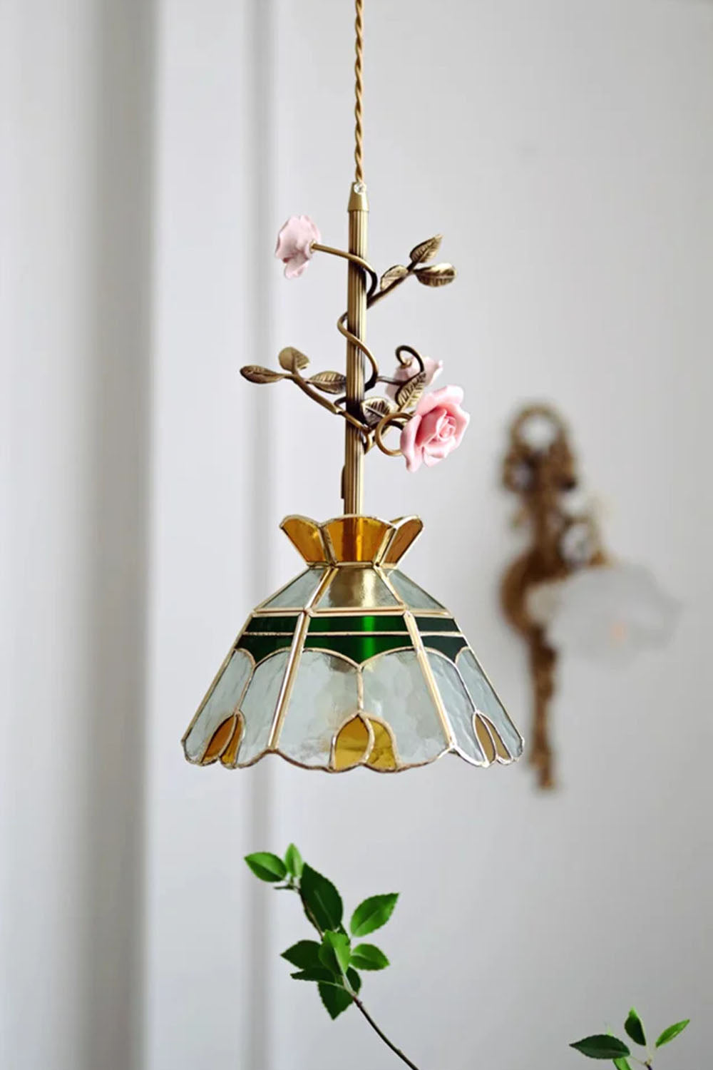 French Retro Glass Rose Chandelier - view 13 | vexalamps
