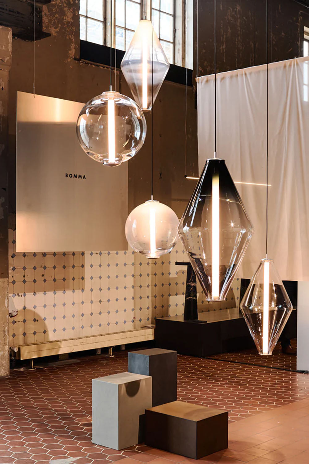 Glass Buoy Pendant Light - view 5 | vexalamps
