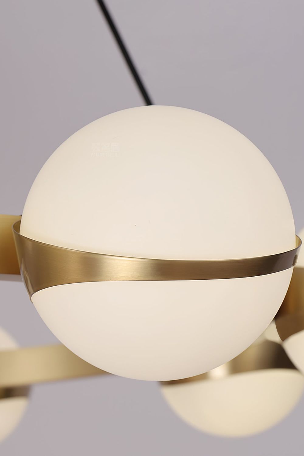 Grand Lustre Chandelier - vexalamps