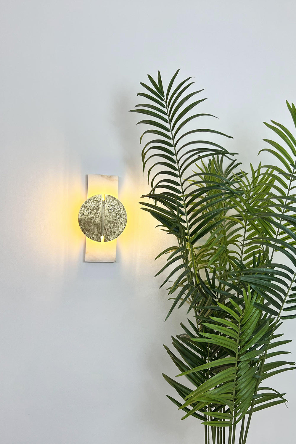 Halo Sconce Style Wall Lamp - view 8 | vexalamps