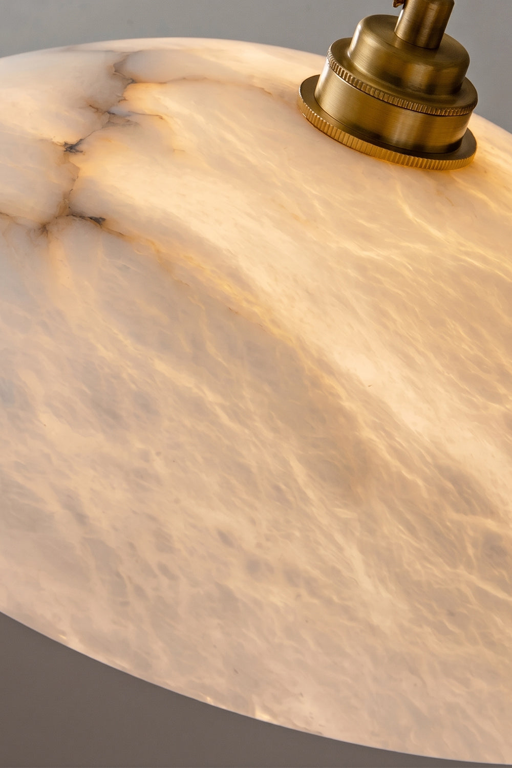 Helios Alabaster Pendant Lamp | detail | Samu  Lamp
