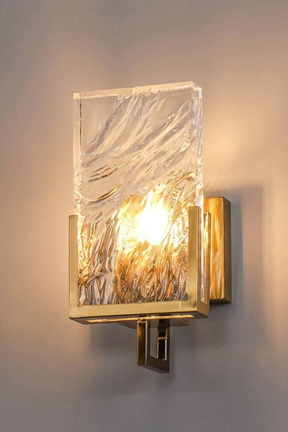 Ice Crystal Wall Lamp - vexalamps