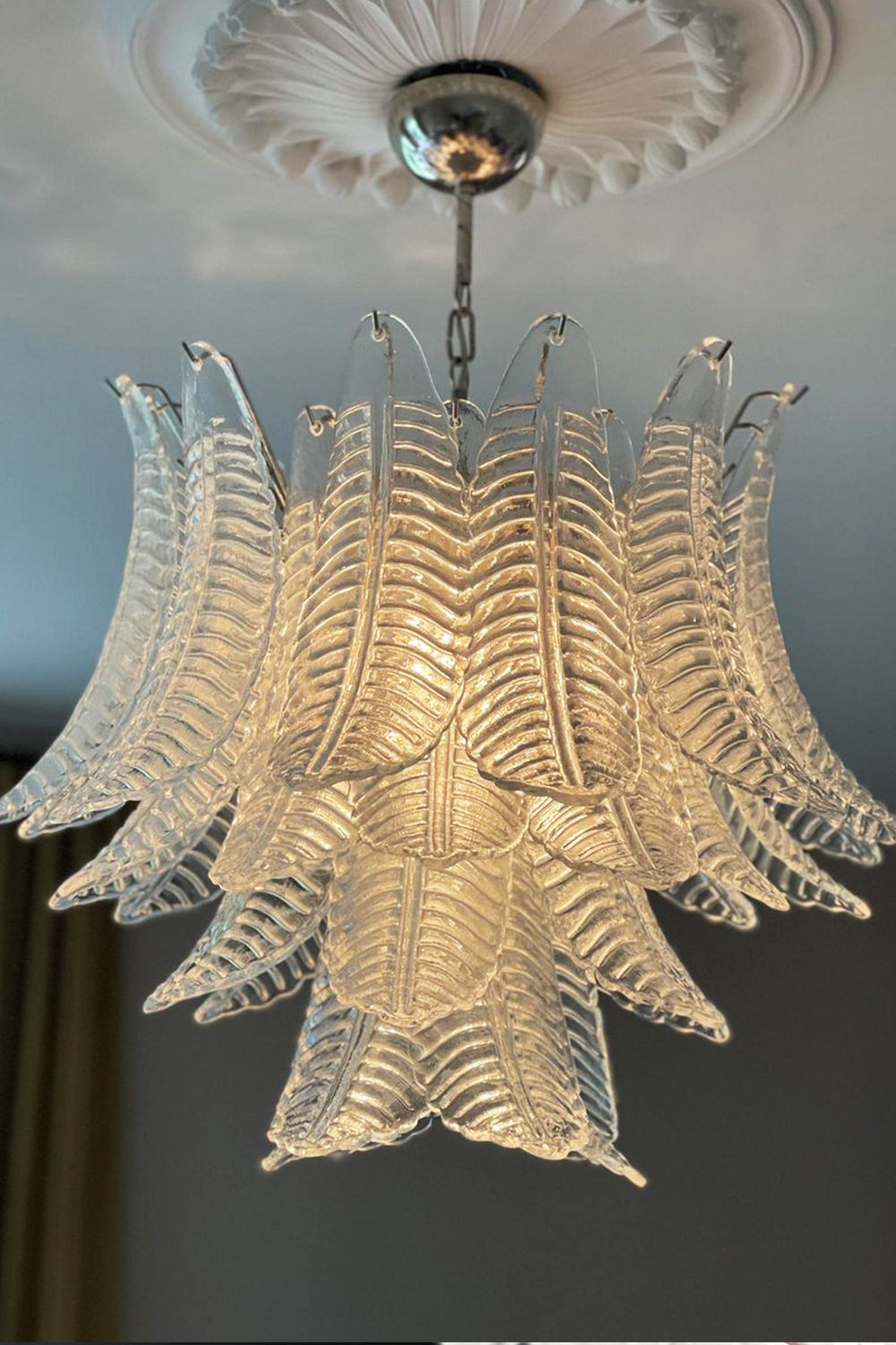 Italian Art Leaf Chandelier - view 13 | vexalamps