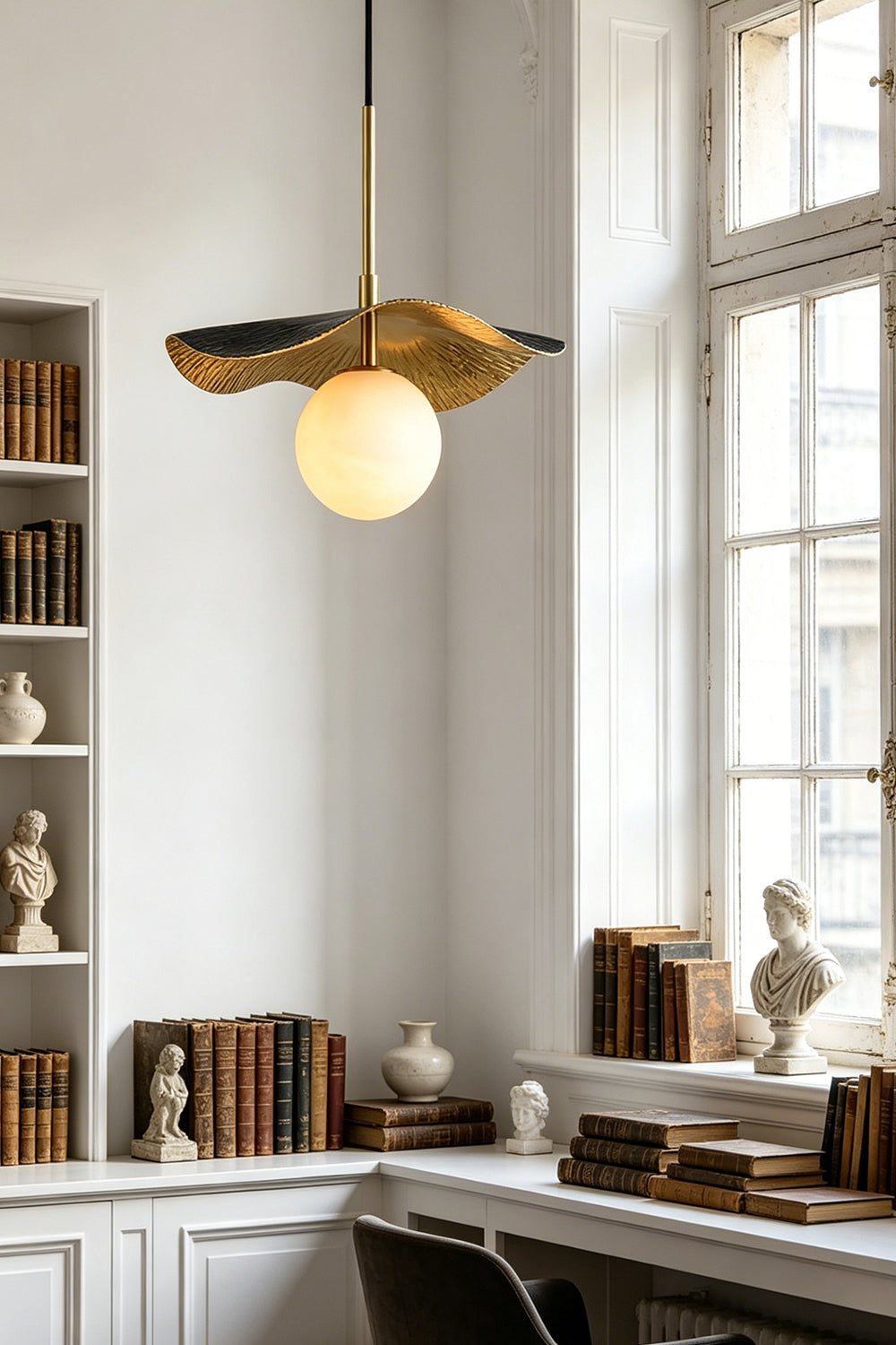 Leaf Alabaster Pendant Light for Den/Study | vexa lamps