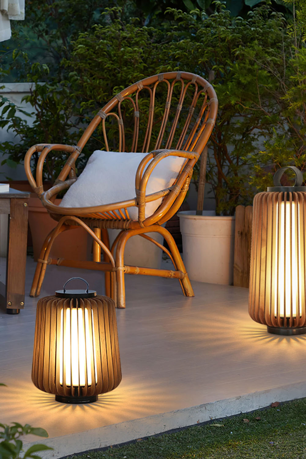 Legno Rechargeable Outdoor Table Lamp - view 8 | vexalamps
