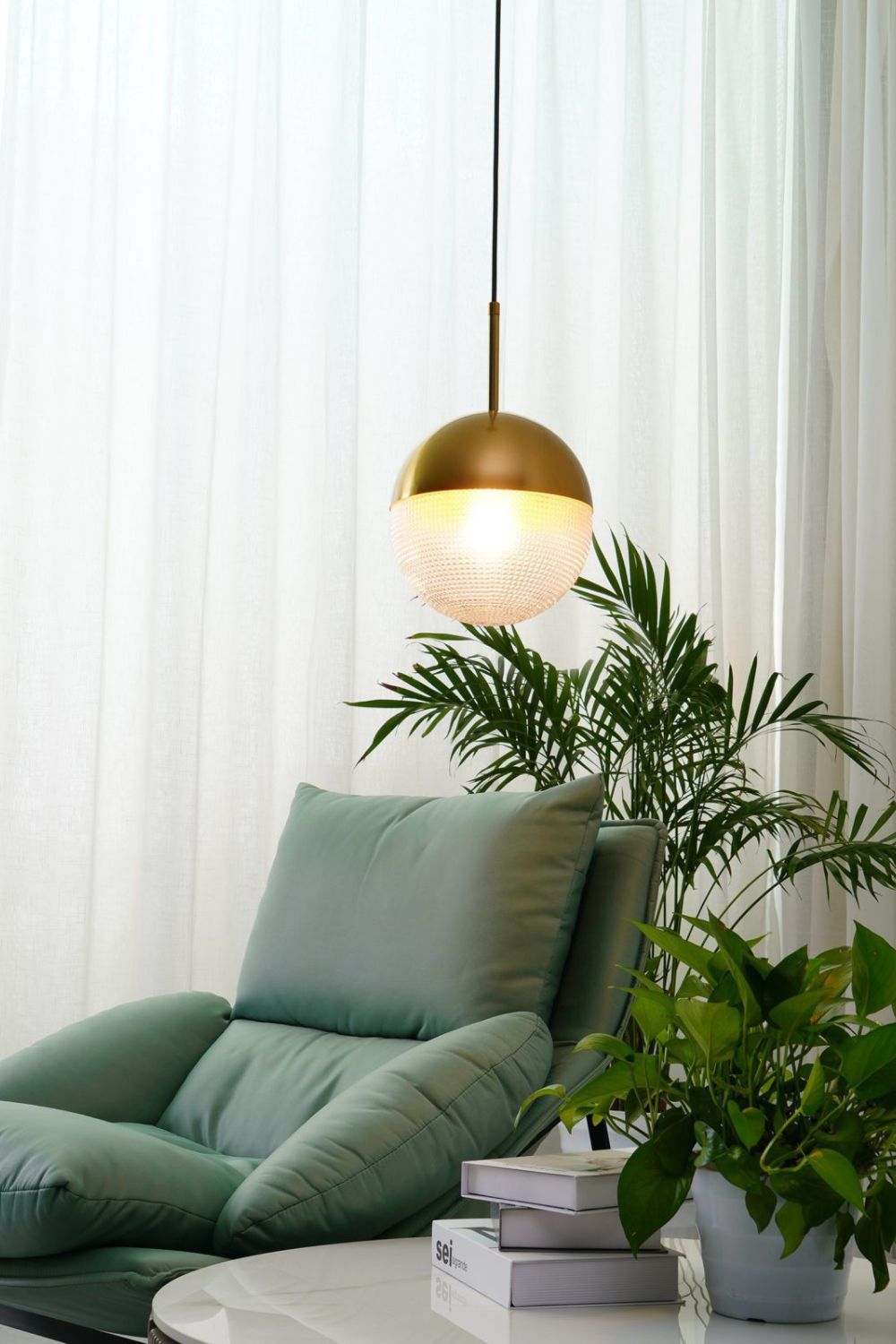 Lens Flair Pendant Lamp - vexalamps