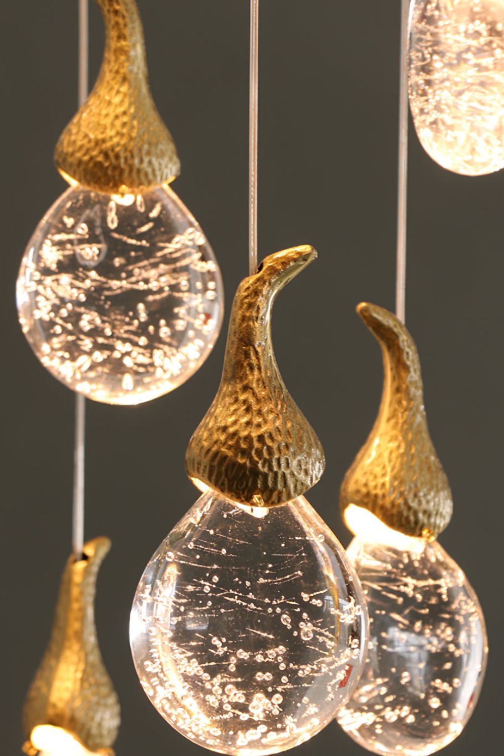 Leo Bubble Chandelier - vexalamps