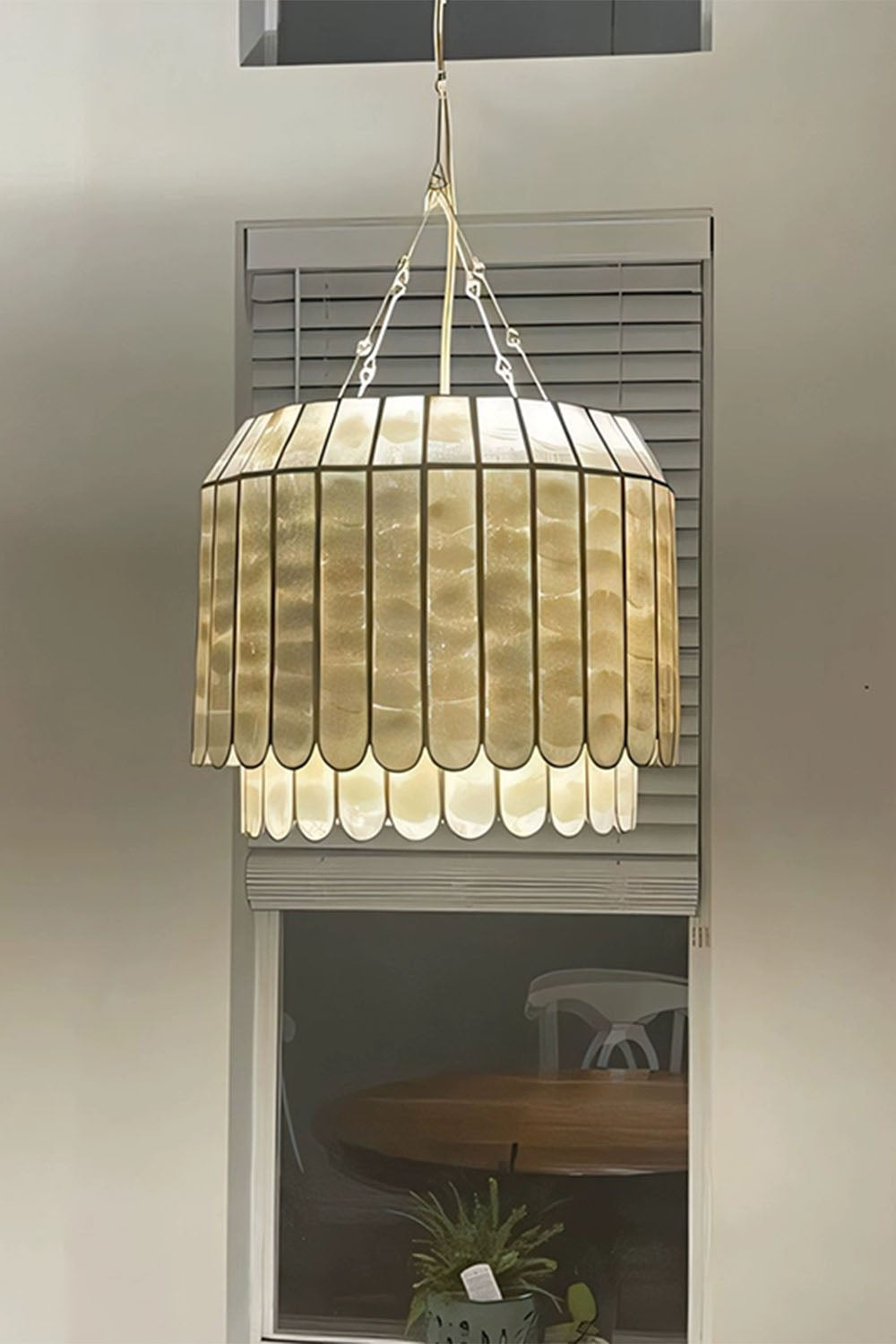 Light Luxury Shell Chandelier - view 10 | vexalamps