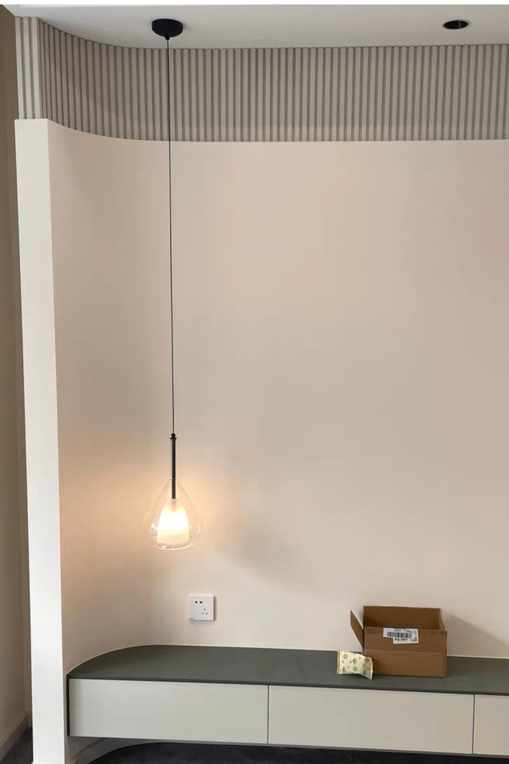 Lila Pendant Lamp - vexalamps