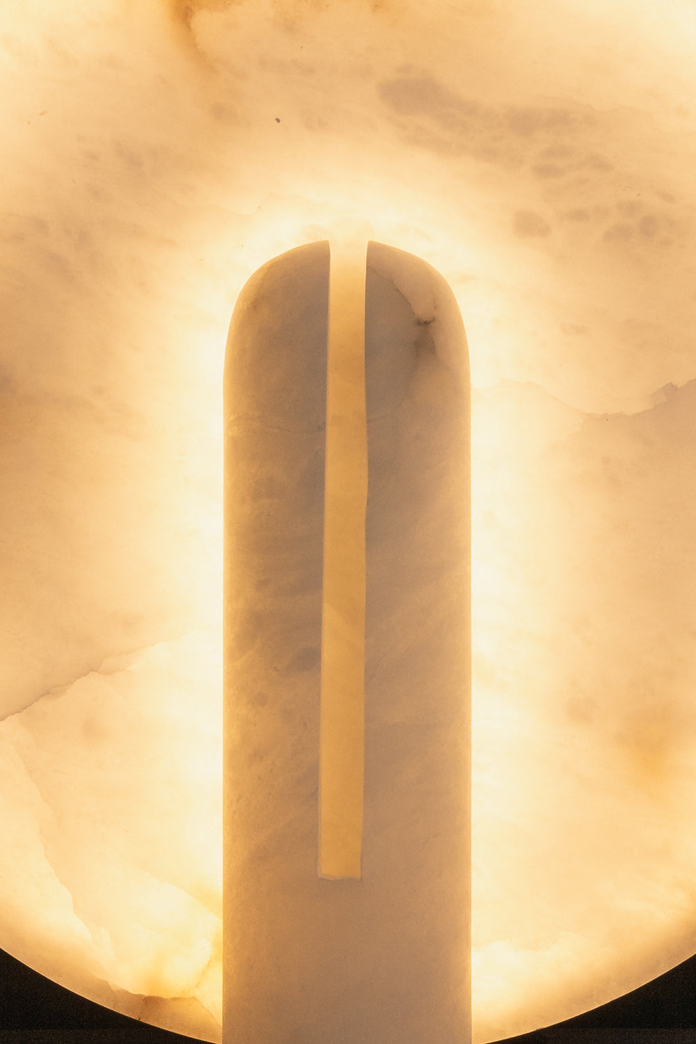 Lunar Horizon Alabaster Table Lamp detail | Alabaster | Close-up of lit stone texture and central bar | vexa lamps