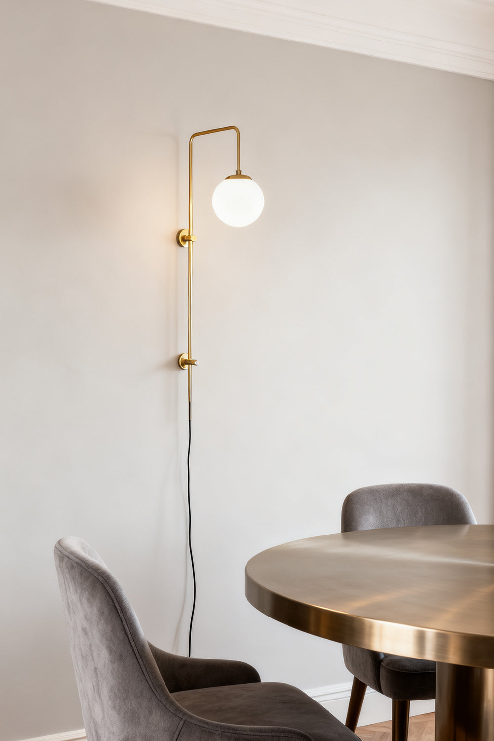 Lunivex Plug In Wall Lamp - view 3 | vexalamps