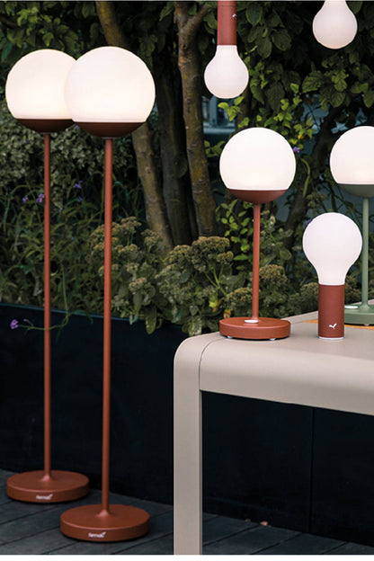 Mooon Outdoor Rechargeable Floor Lamp - view 11 | vexalamps