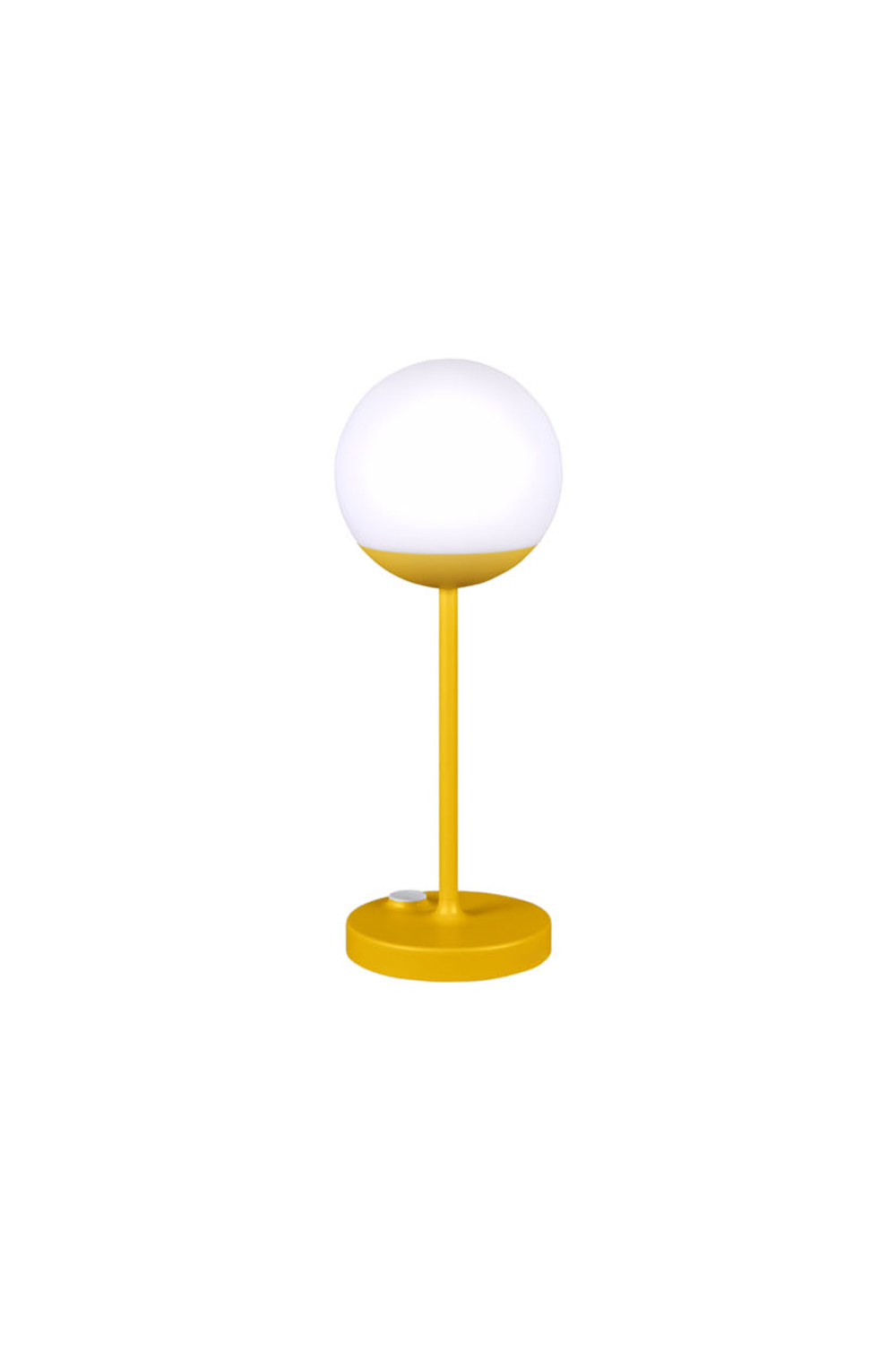 Mooon Outdoor Rechargeable Table Lamp | vexalamps