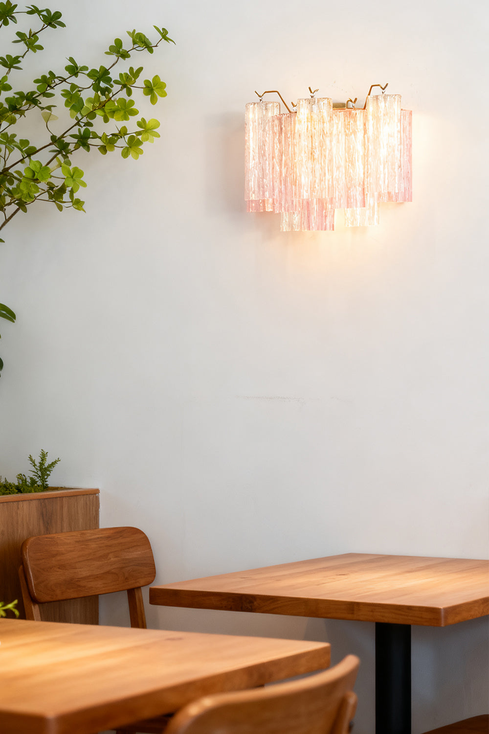 Art Style Glass Wall Lamp - view 6 | vexalamps