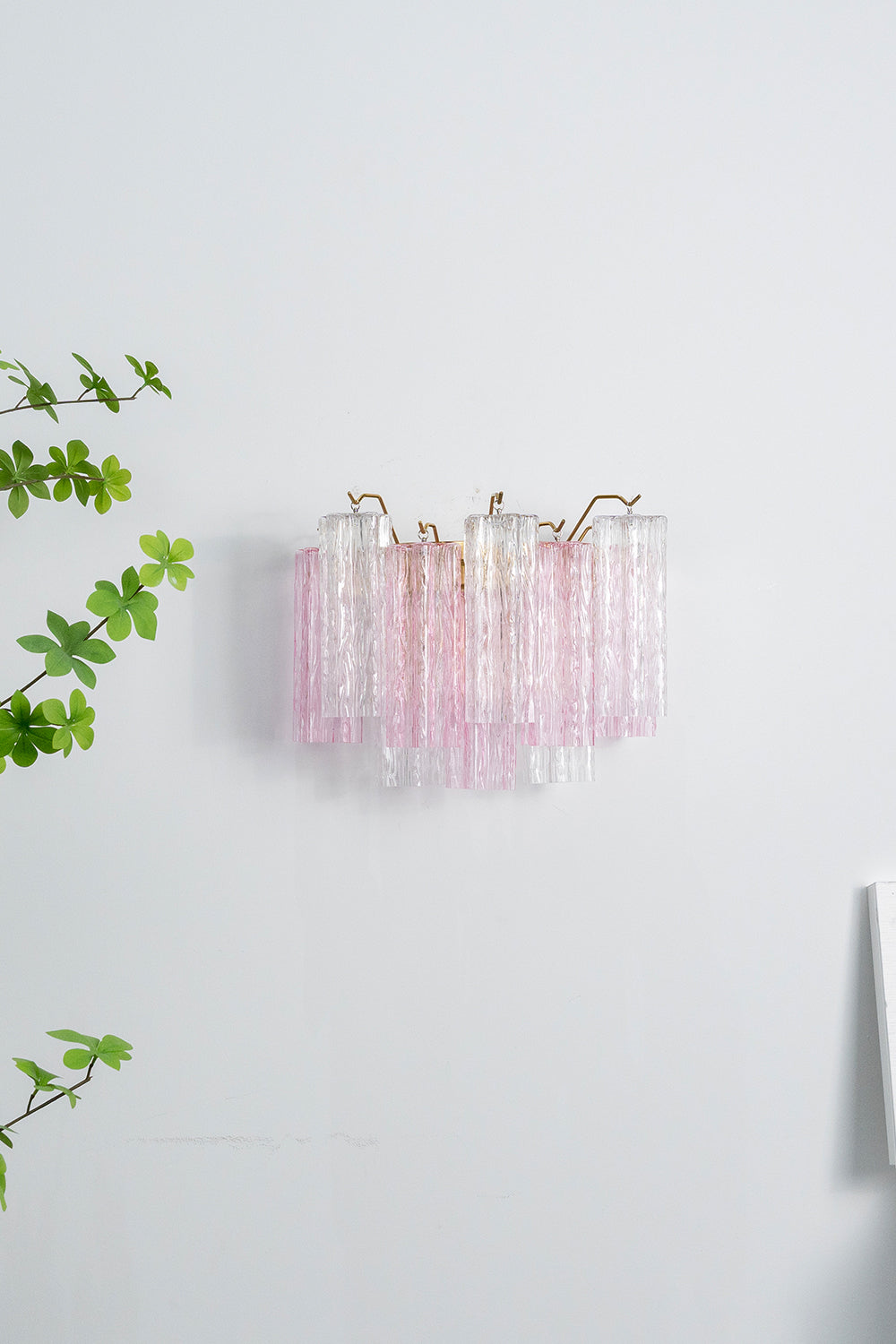Art Style Glass Wall Lamp - view 11 | vexalamps