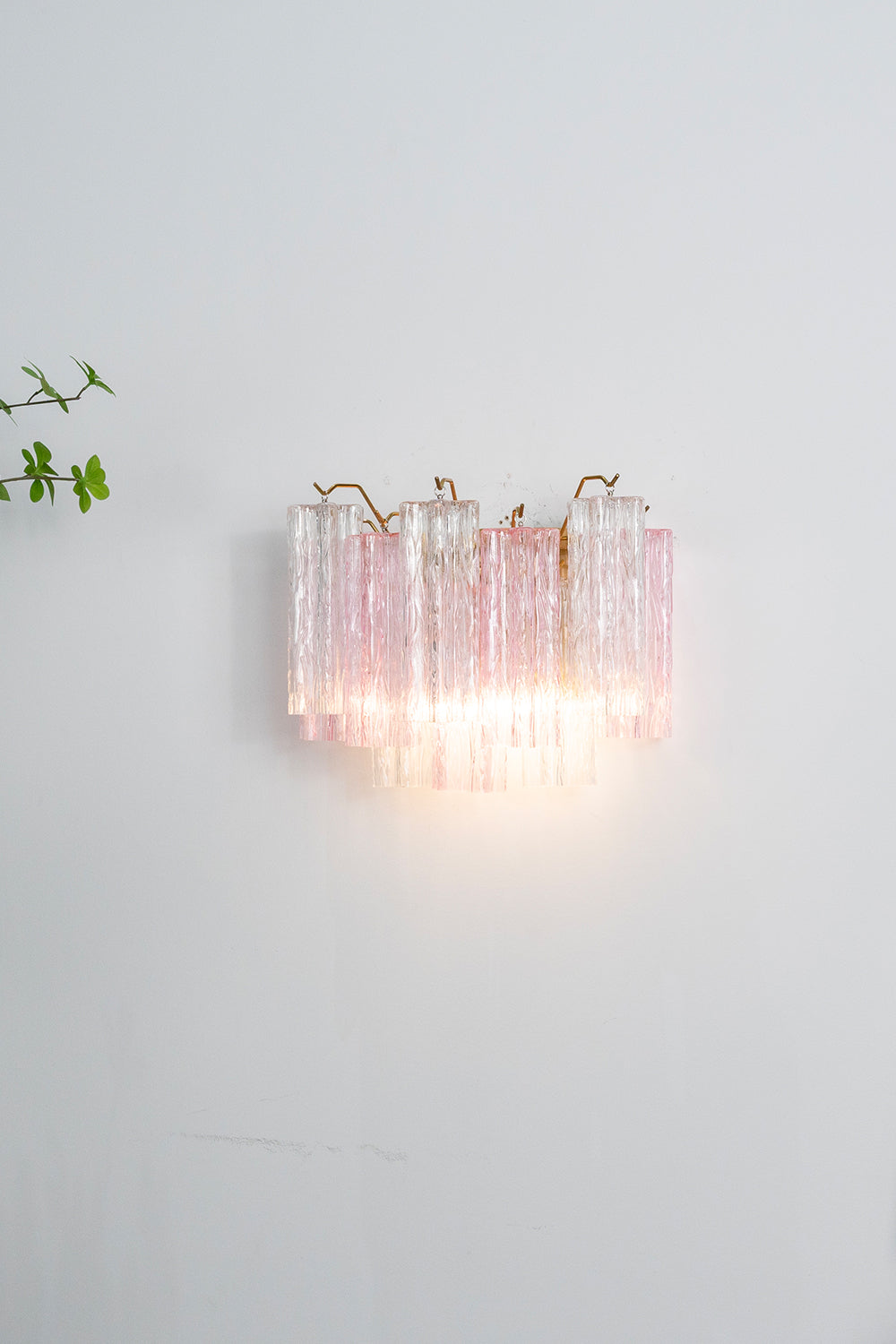 Art Style Glass Wall Lamp - view 13 | vexalamps