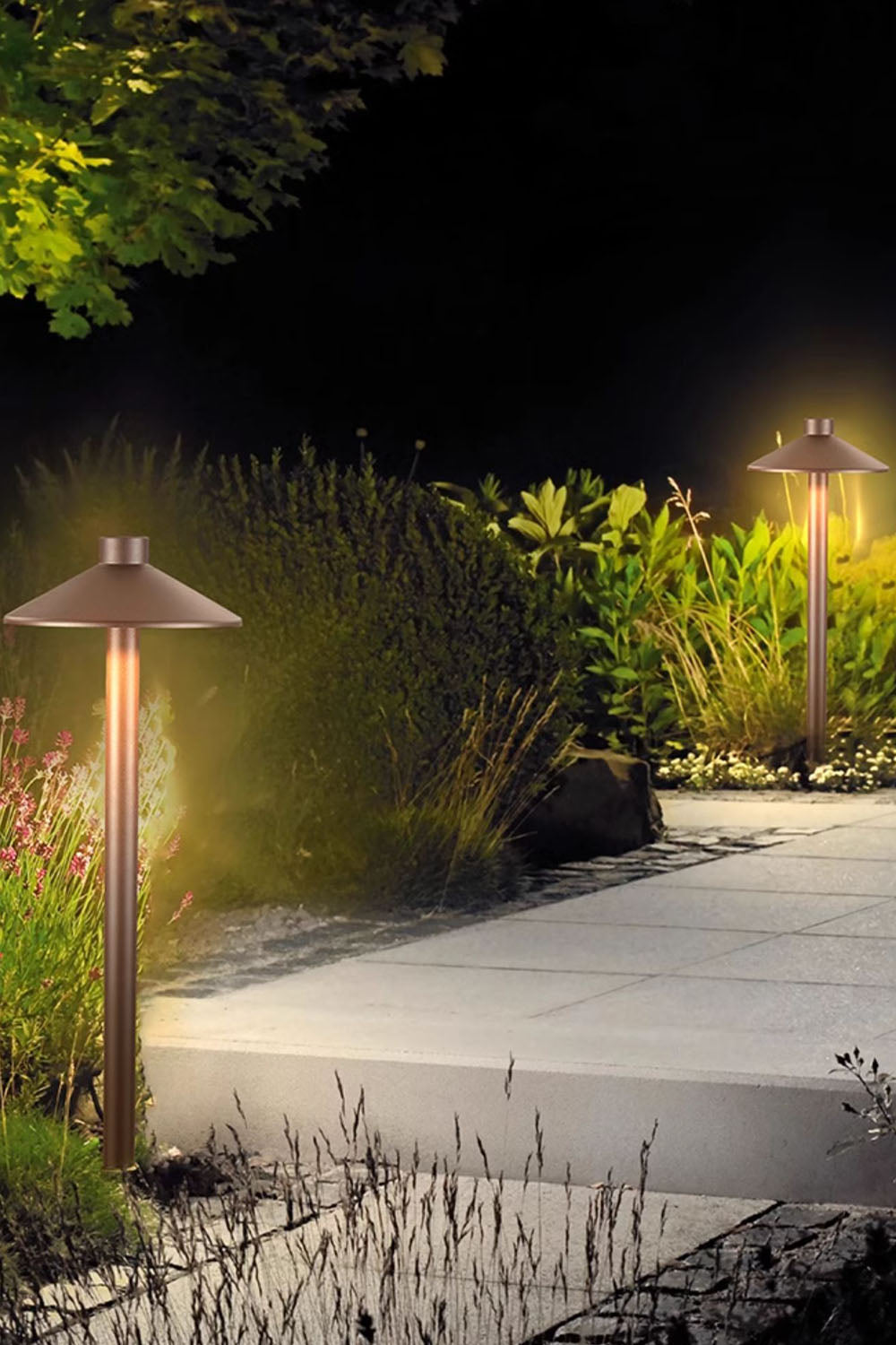 Mushroom Acrylic Outdoor Floor Lamp - view 15 | vexalamps