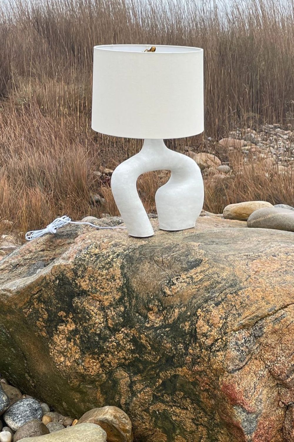 Oblong Loop Table Lamp - vexalamps