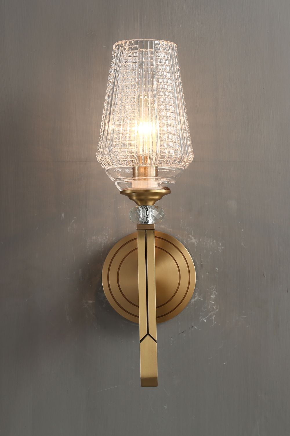 Orrefors Brass Wall Lamp - vexalamps