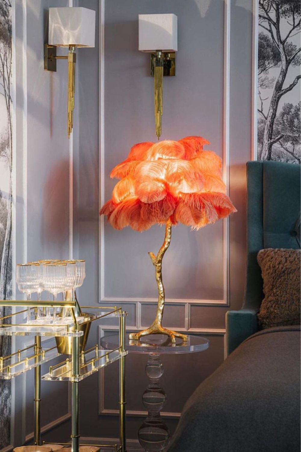Ostrich Feather Table Lamp - vexalamps
