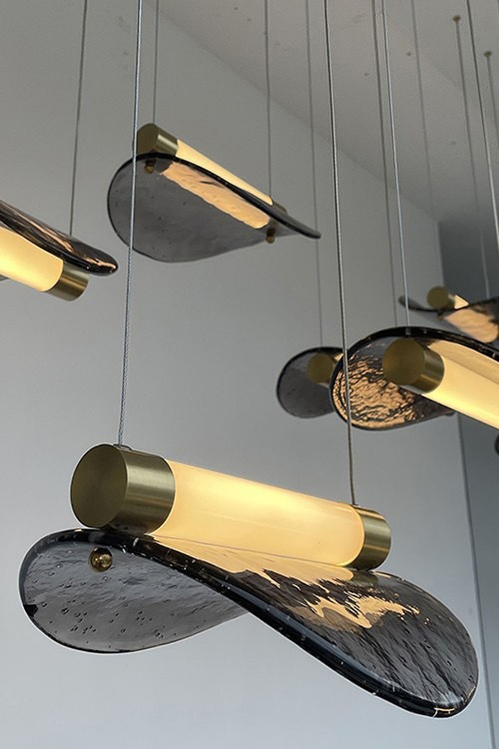 Paolo Castelli Manta Pendant Lamp - view 15 | vexalamps