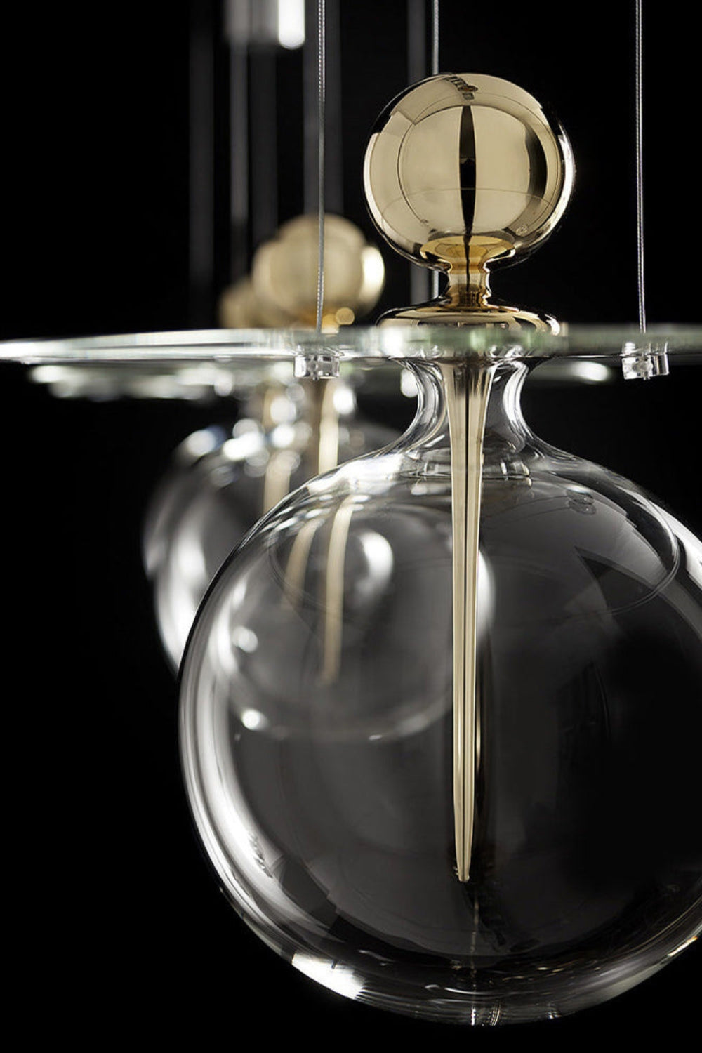 Perfume Sphere Pendant Lamp - vexalamps