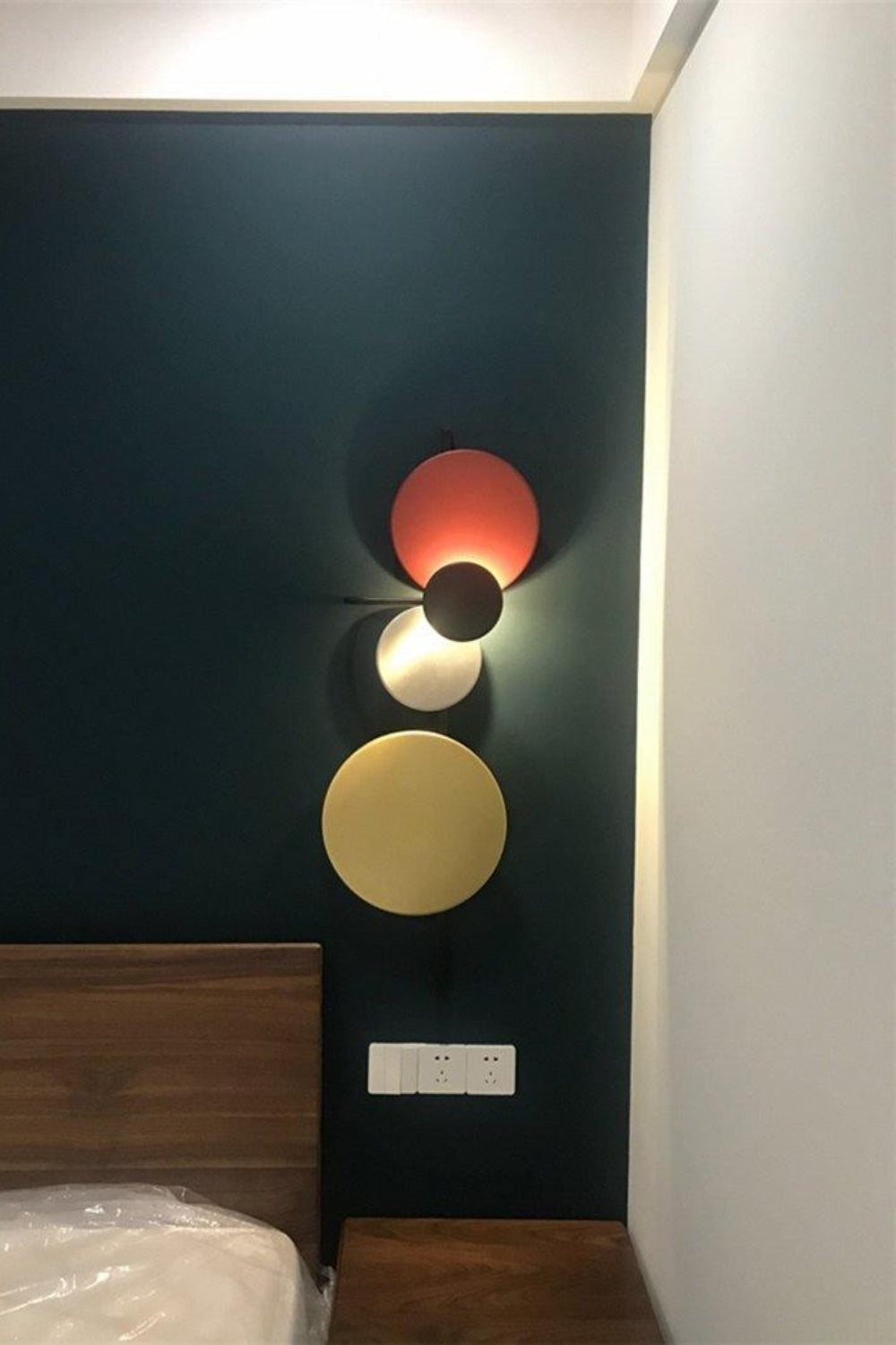 Planet Wall Lamp - vexalamps