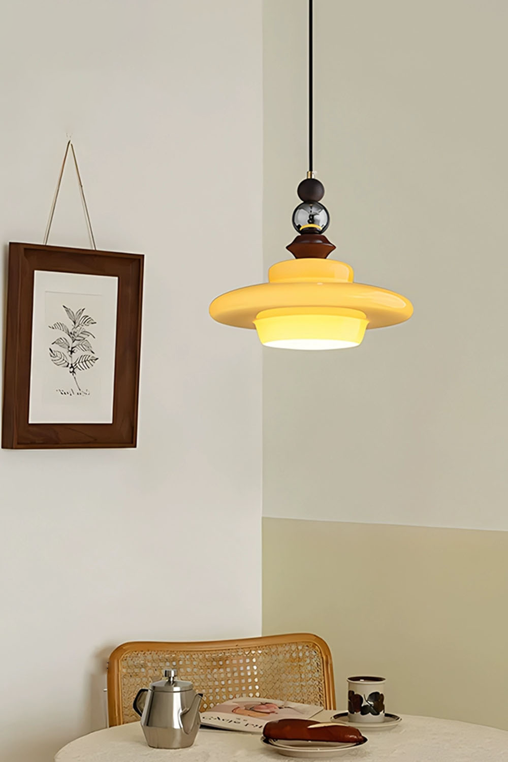 Retro UFO Glass Pendant Lamp - view 16 | vexalamps