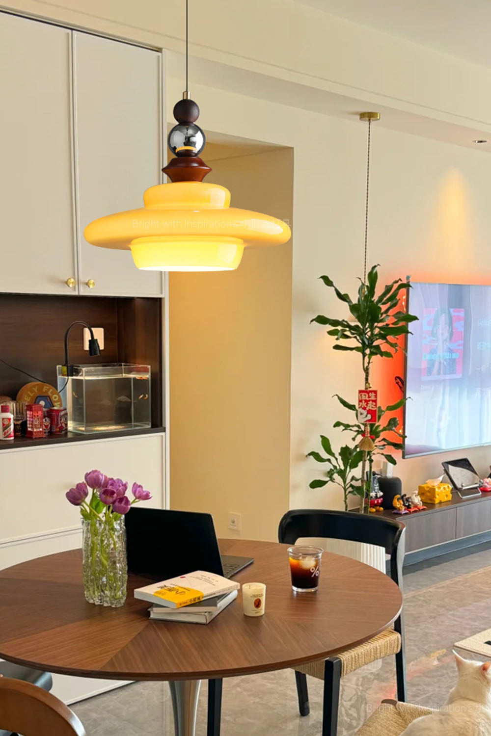 Retro UFO Glass Pendant Lamp - view 7 | vexalamps