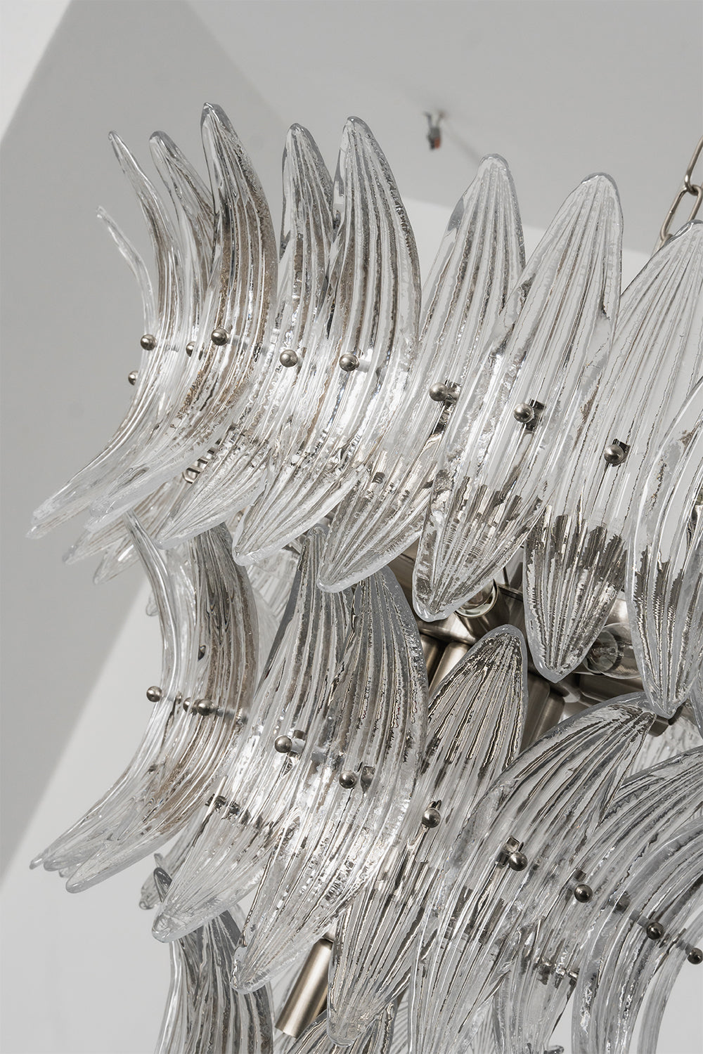Ribbed Leaf Tier Chandelier |Glass detail | Samu  Lamp