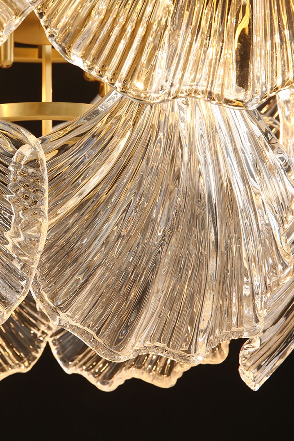Scallop Shaped Chandelier Light - vexalamps
