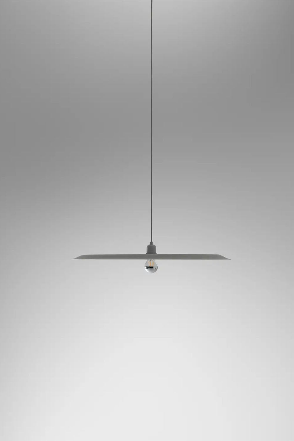 Simple Frisbee Pendant Light - view 9 | vexalamps
