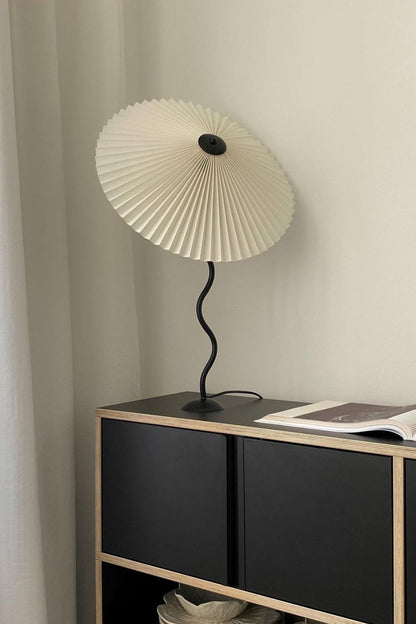 Squiggle Table lamp - vexalamps