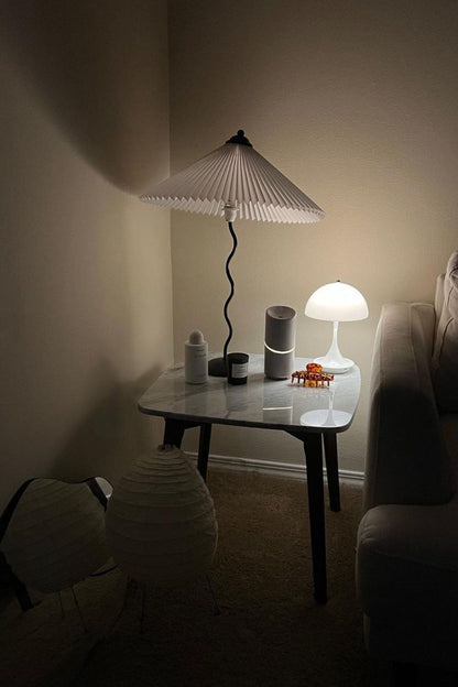 Squiggle Table lamp - vexalamps