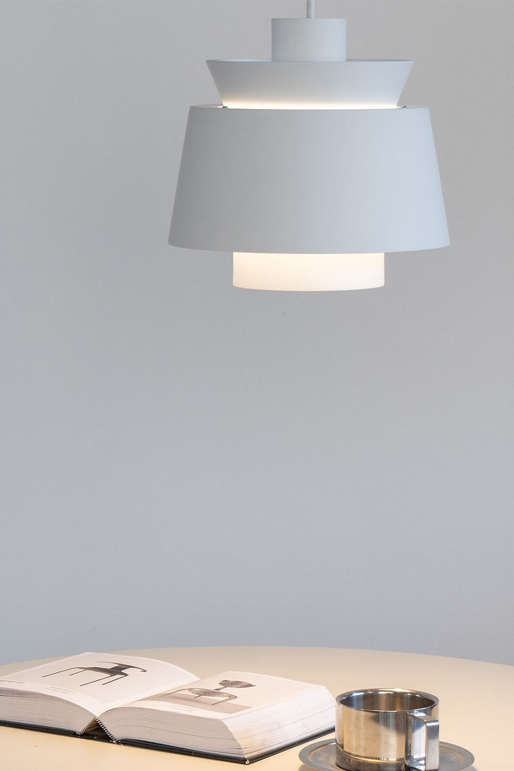 Tradition Utzon JUI1 Pendant Lamp - view 17 | vexalamps